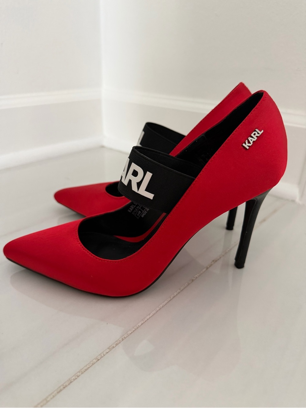 Karl Lagerfeld Red Pointed Toe Pump with Branded Elastic Strap